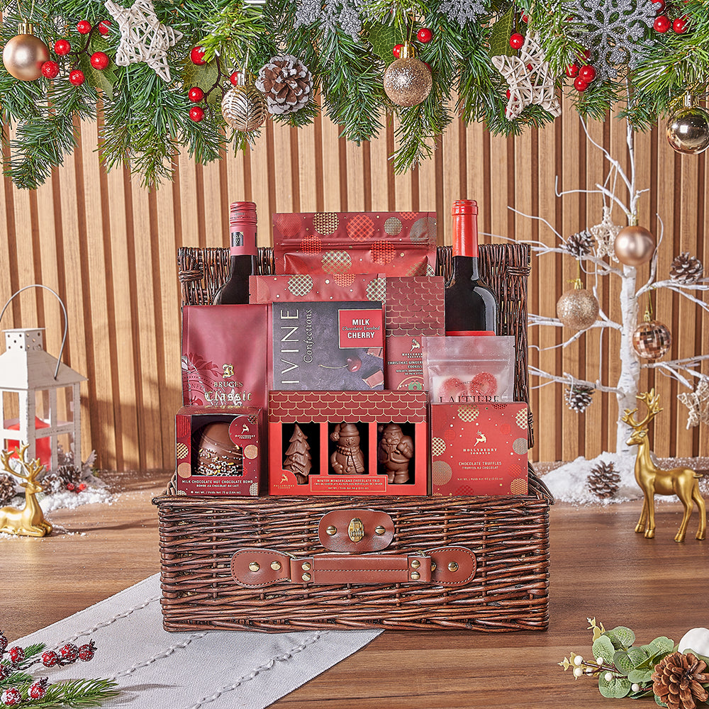 Two Bottles of Wine and Sweets – how the gift is presented