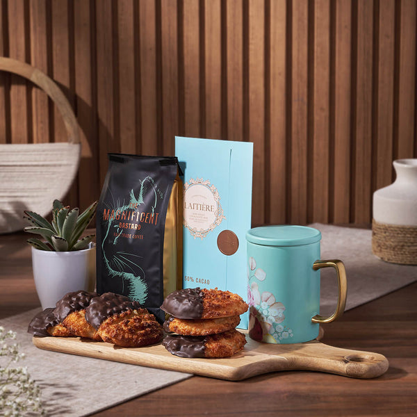 Coffee & Macaroon Gift Board Coffee gift baskets Montreal delivery