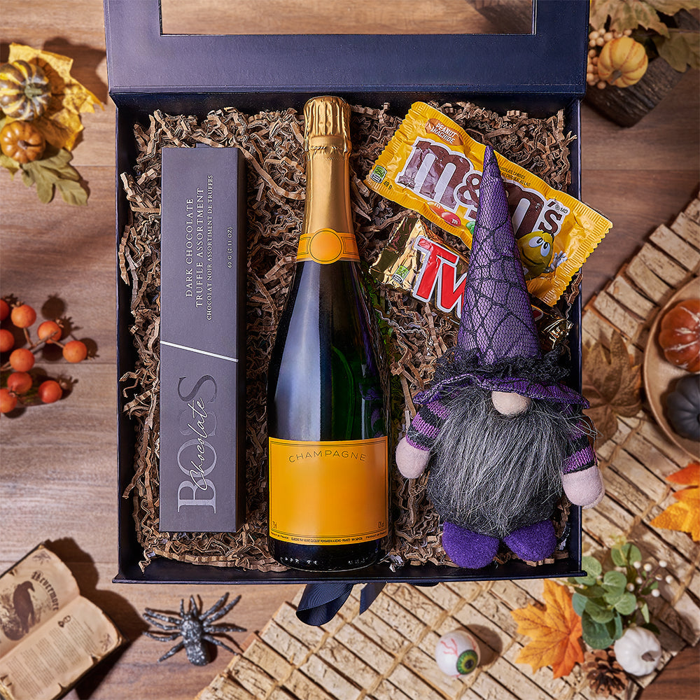 Plush and Sparkling Wine Halloween Gift – how the gift is presented