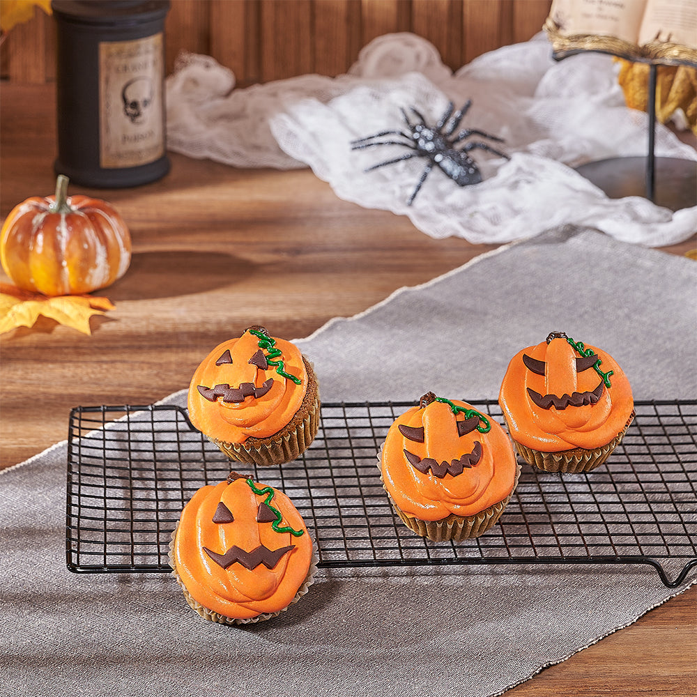 Halloween Pumpkin Cupcakes Set – how the gift is presented