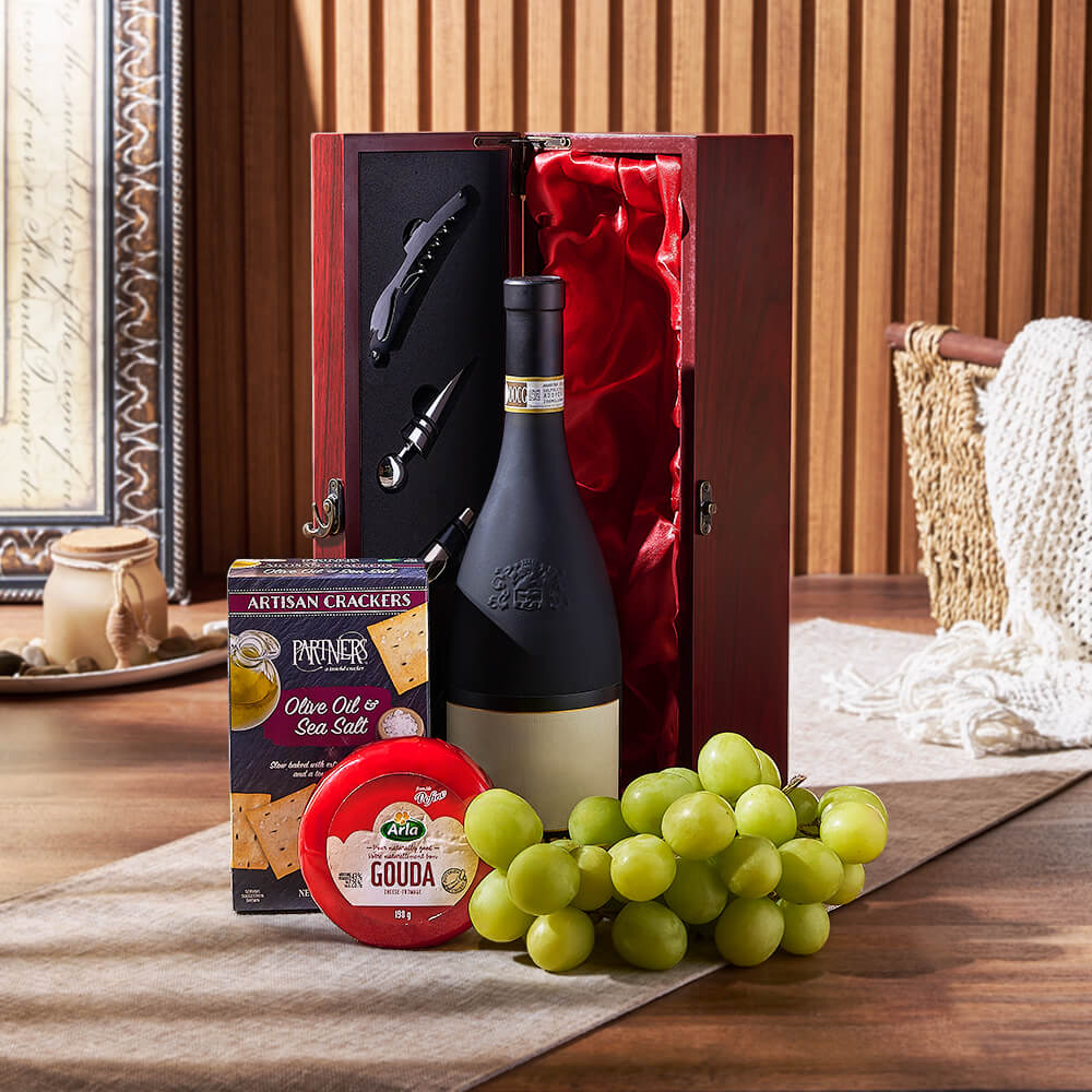Wine Gift Box with Grapes – how the gift is presented