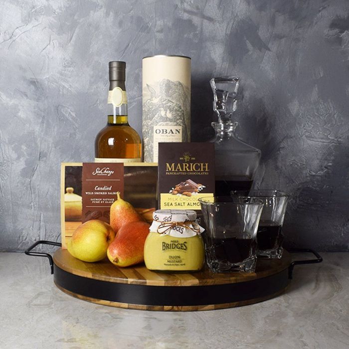 Luxurious Decanter Gift Set – how the gift is presented