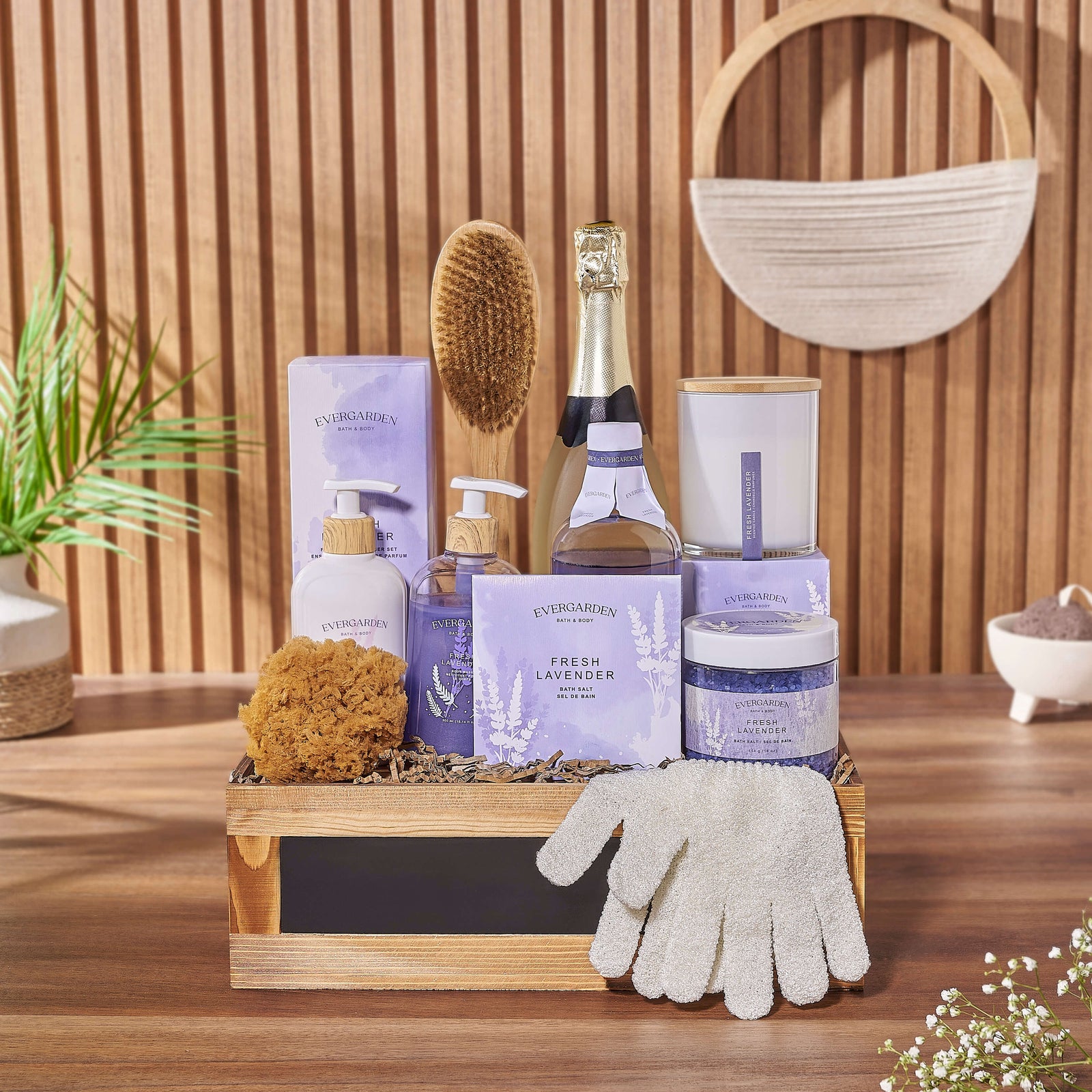 A soothing gift filled with comfort, the Deluxe Lavender & Champagne Spa Gift  is a surefire delight, Montreal delivery 