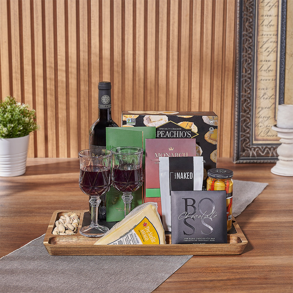 Kosher Wine and Pistachios Gift Basket – how the gift is presented