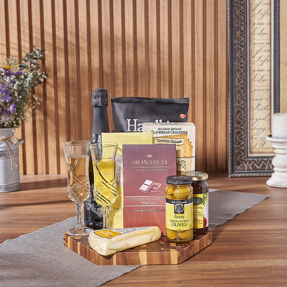 Overflowing with delectable kosher treats, this gift is the perfect way to extend your congratulations, Montreal delivery