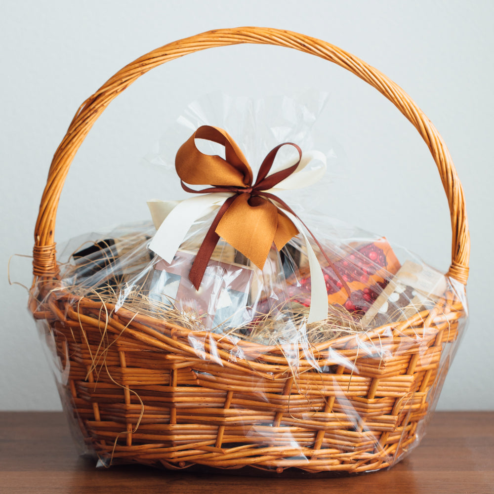 Montreal Basket - Gift Baskets, Wine, Fruits, Crackers, Meats, Laval Gift Baskets Delivery