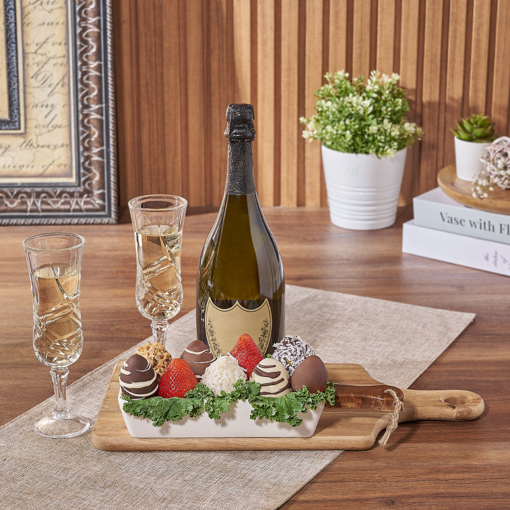 Bubbly &amp; Chocolate Strawberry Dish, champagne gift, champagne, sparkling wine gift, sparkling wine, chocolate dipped strawberry gift, chocolate dipped strawberry, Montreal delivery