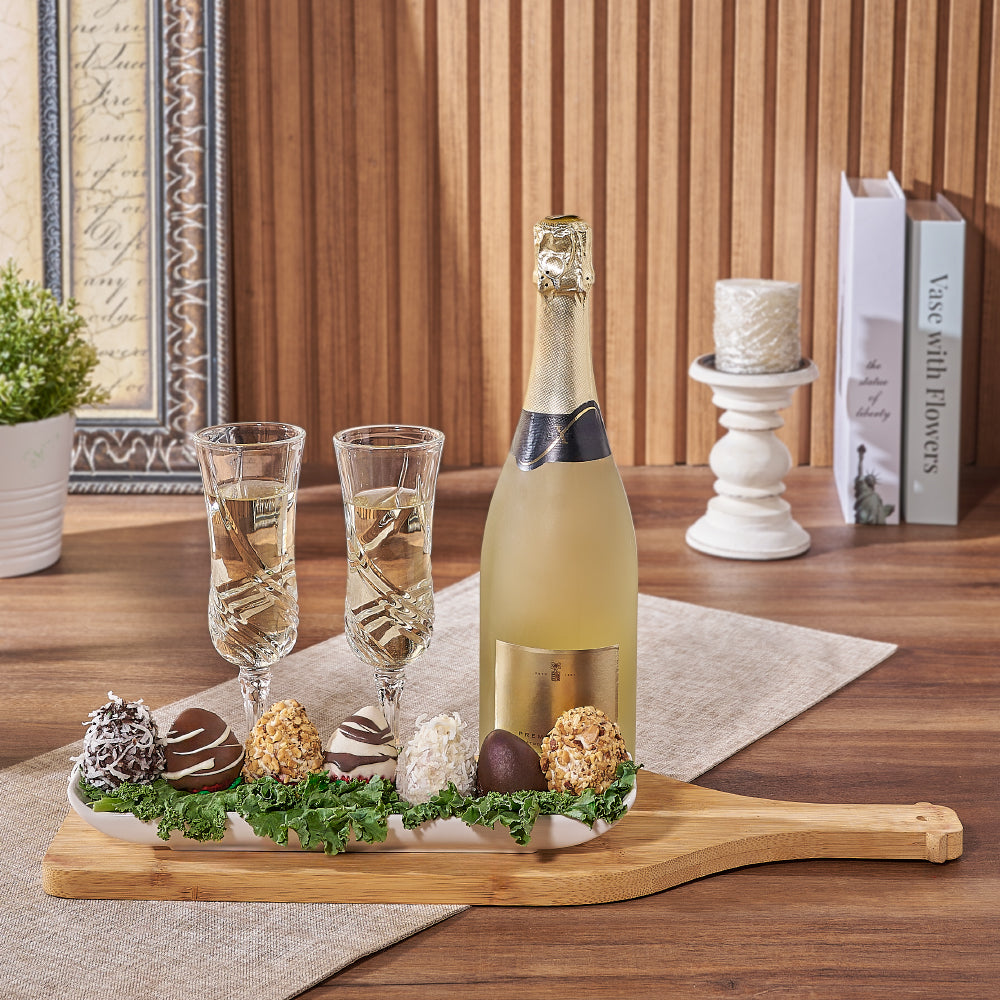 Champagne &amp; Chocolate Strawberry Sharing Gift, chocolate dipped strawberry gift, chocolate dipped strawberry, champagne gift, champagne, sparkling wine gift, sparkling wine, Montreal delivery