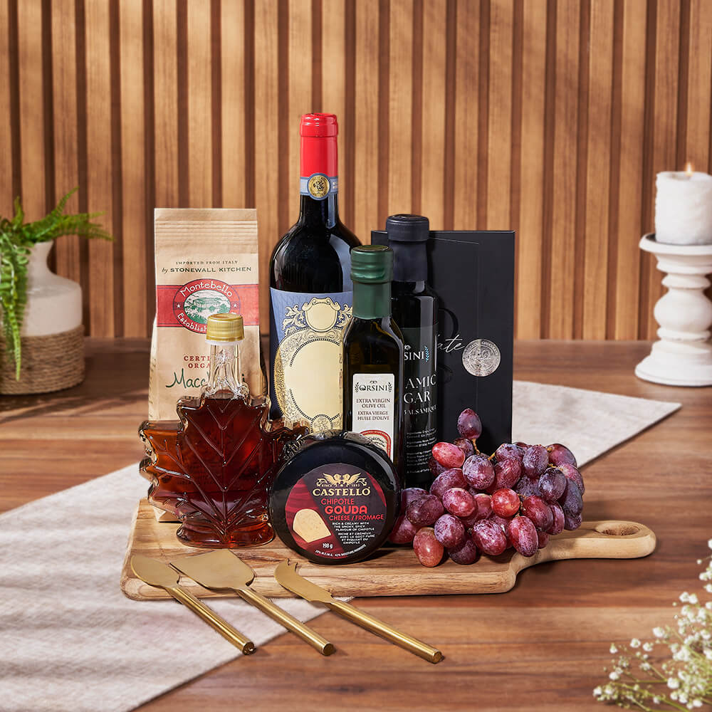 Wine Cheese and Pasta Basket – how the gift is presented