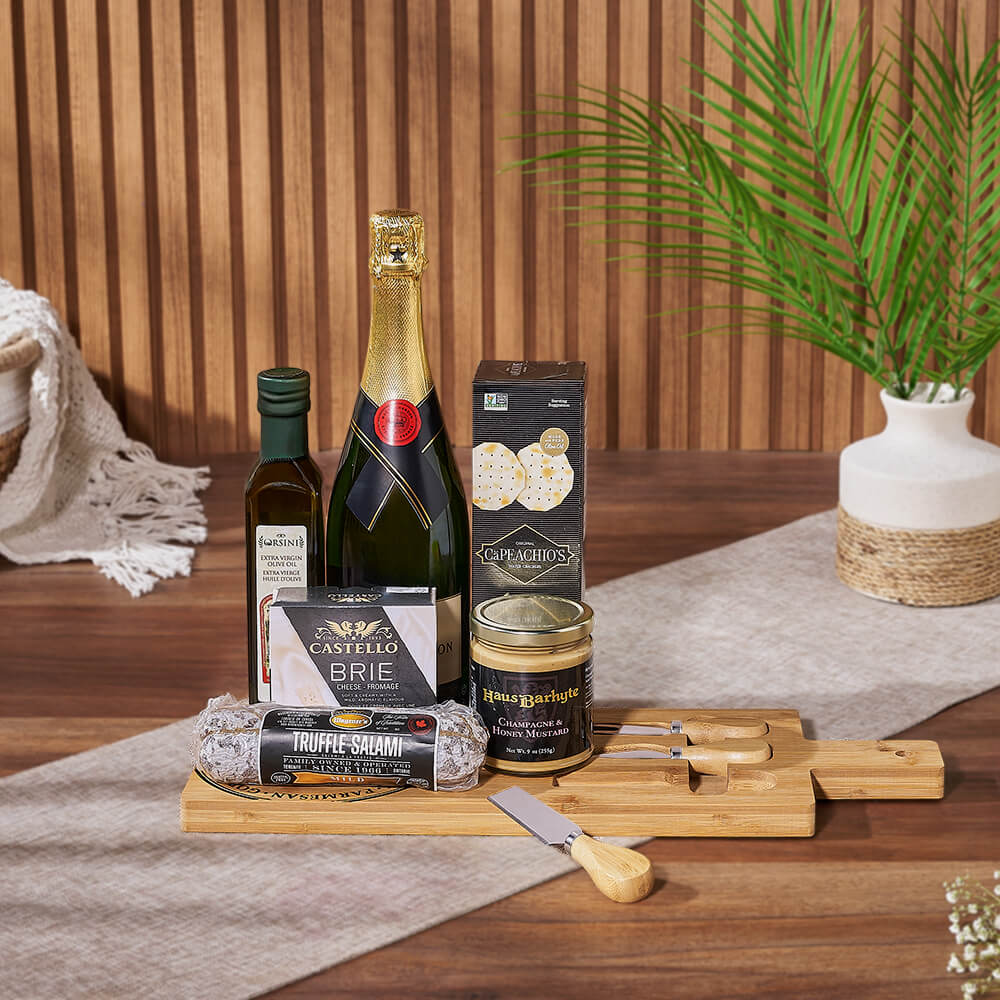 Gourmet Flavours Champagne Basket, sparkling wine gift, sparkling wine, champagne gift, champagne, charcuterie gift, charcuterie, Montreal delivery