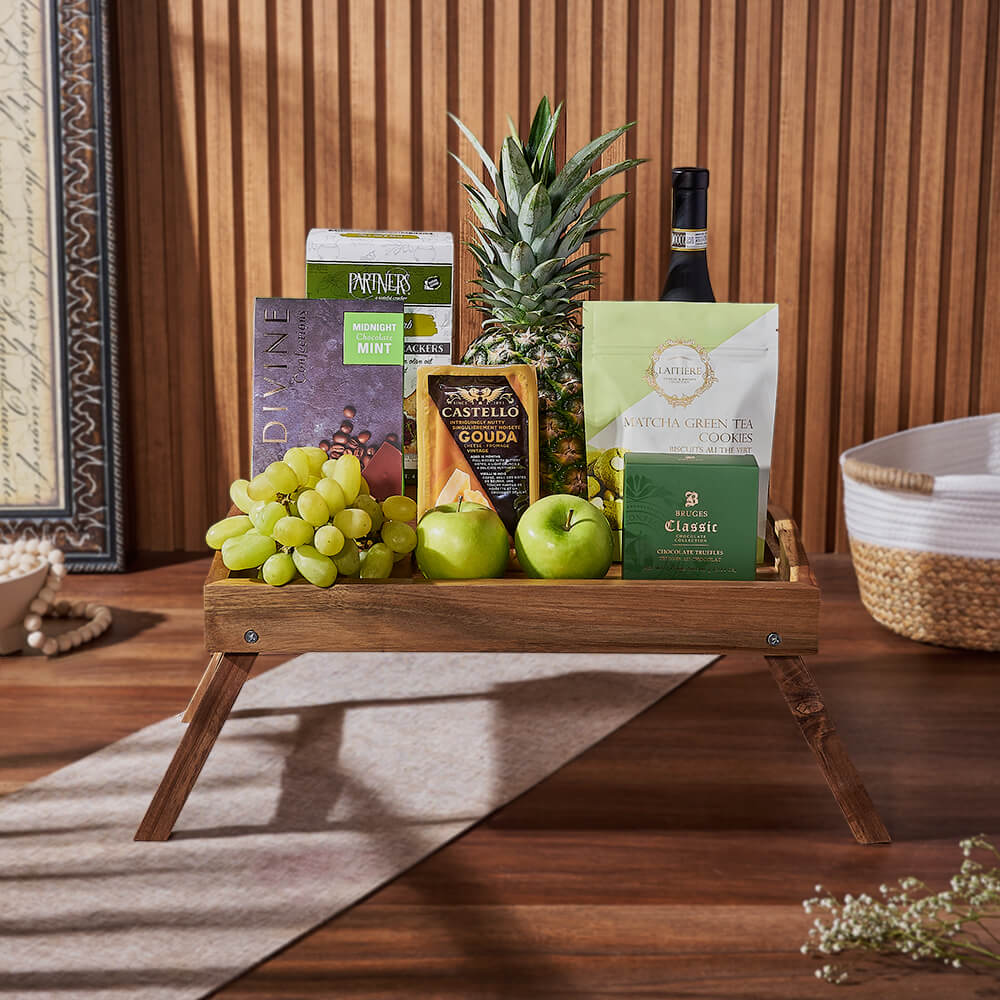 Green & Bountiful Wine Gift Set, wine gift, wine, chocolate gift, chocolate, fruit gift, fruit, Montreal delivery