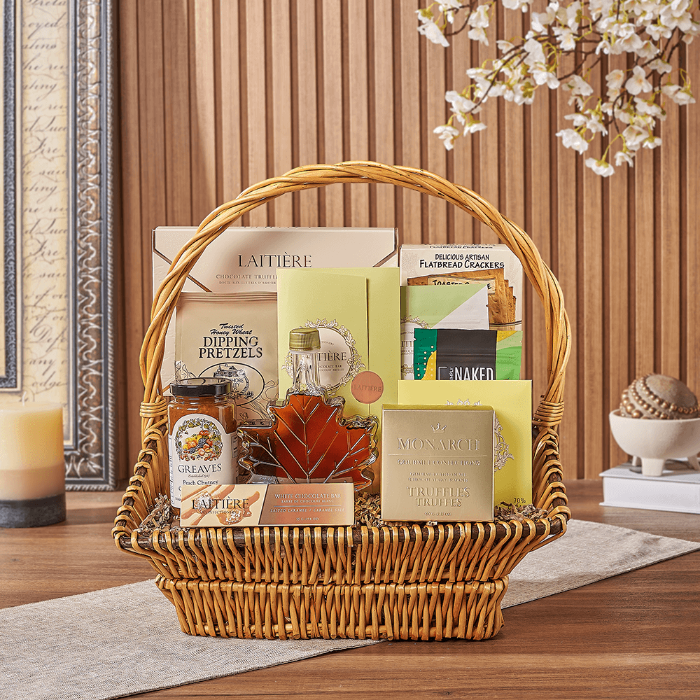 Halal Snack Variety Gift Basket – how the gift is presented
