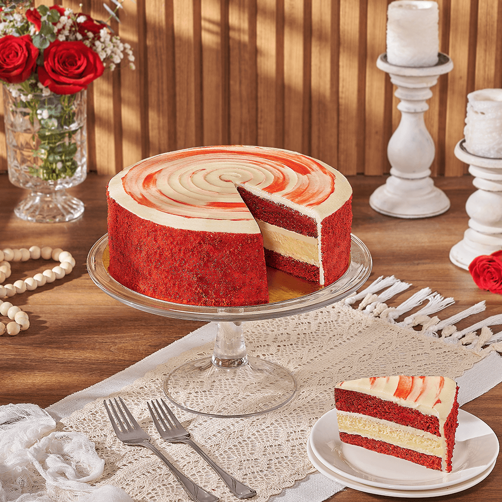 Cheesecake Layered Red Velvet Cake – how the gift is presented