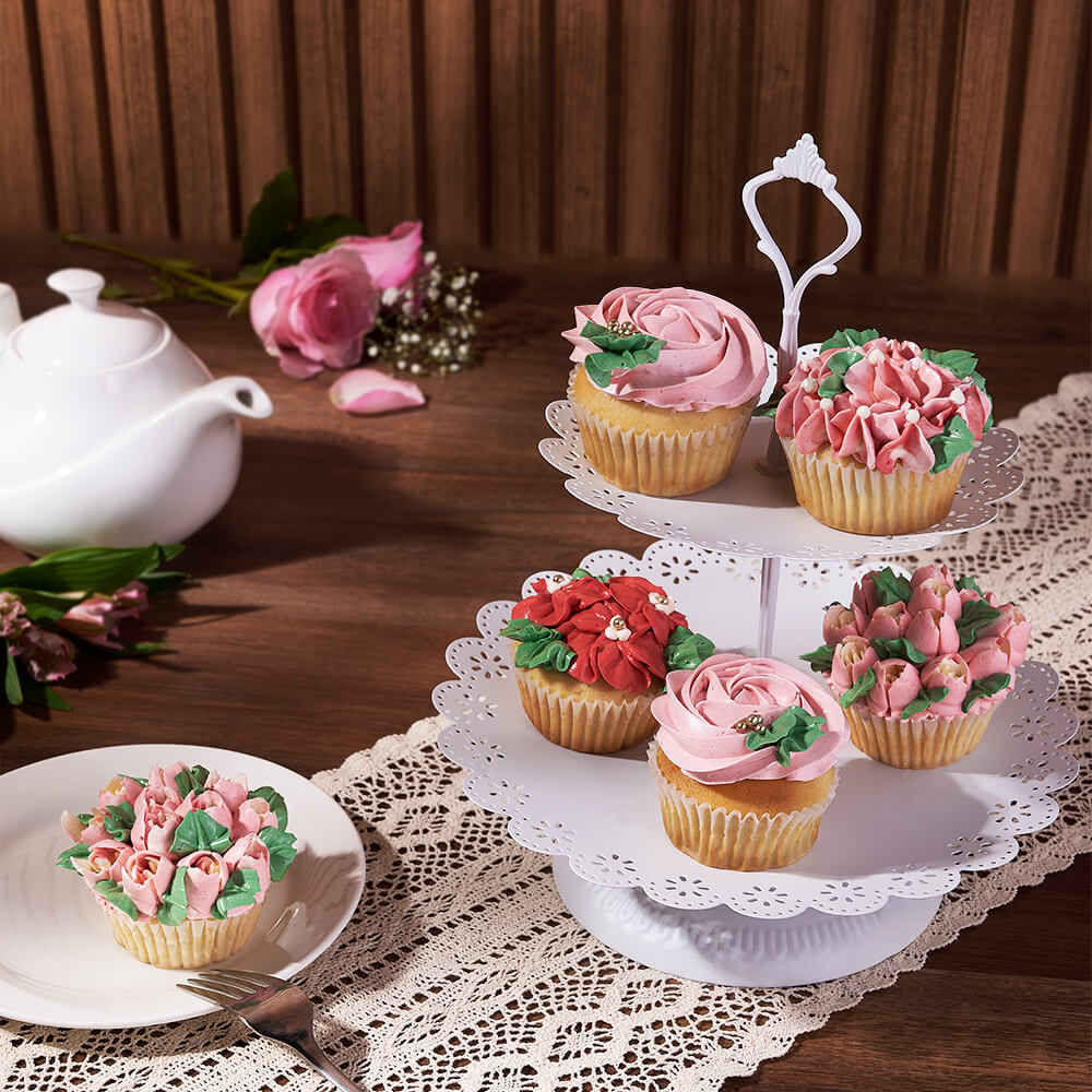 Mother's Day Vanilla Cupcakes, mother's day gift basket, mother's day, gourmet gift, gourmet, cake gift, cake, Montreal delivery