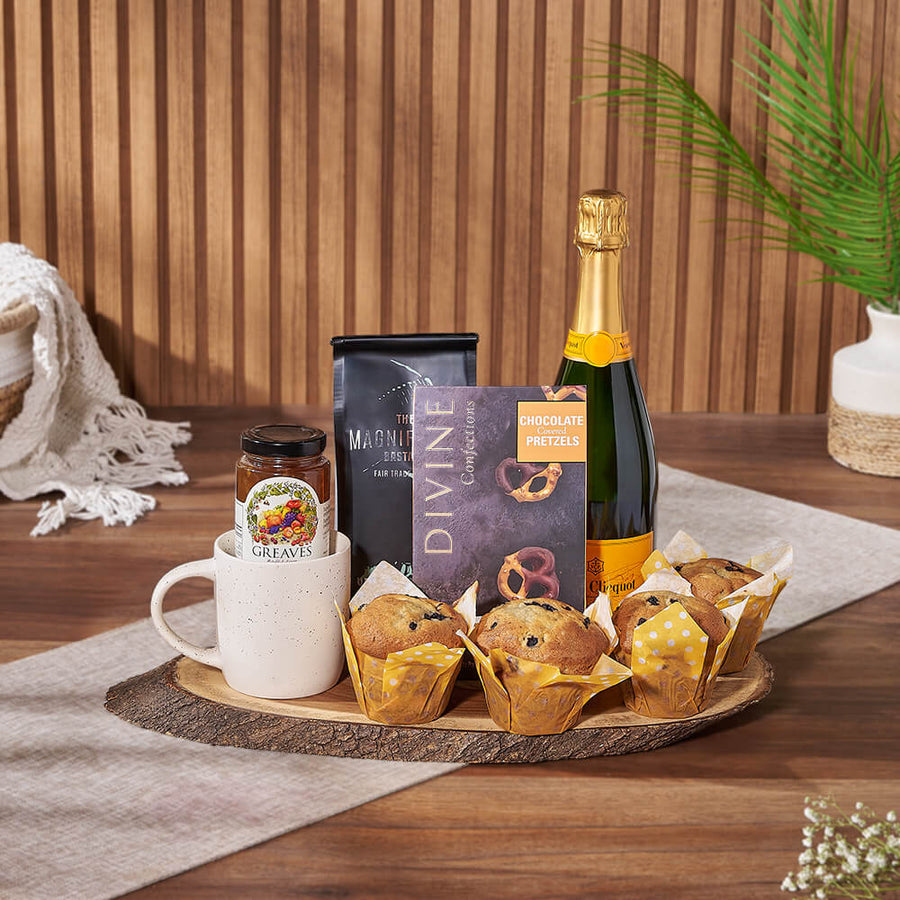 Muffin, Chocolate & Champagne Delight Gift Set, champagne gift, champagne, sparkling wine gift, sparkling wine, muffin gift, muffin, Montreal delivery