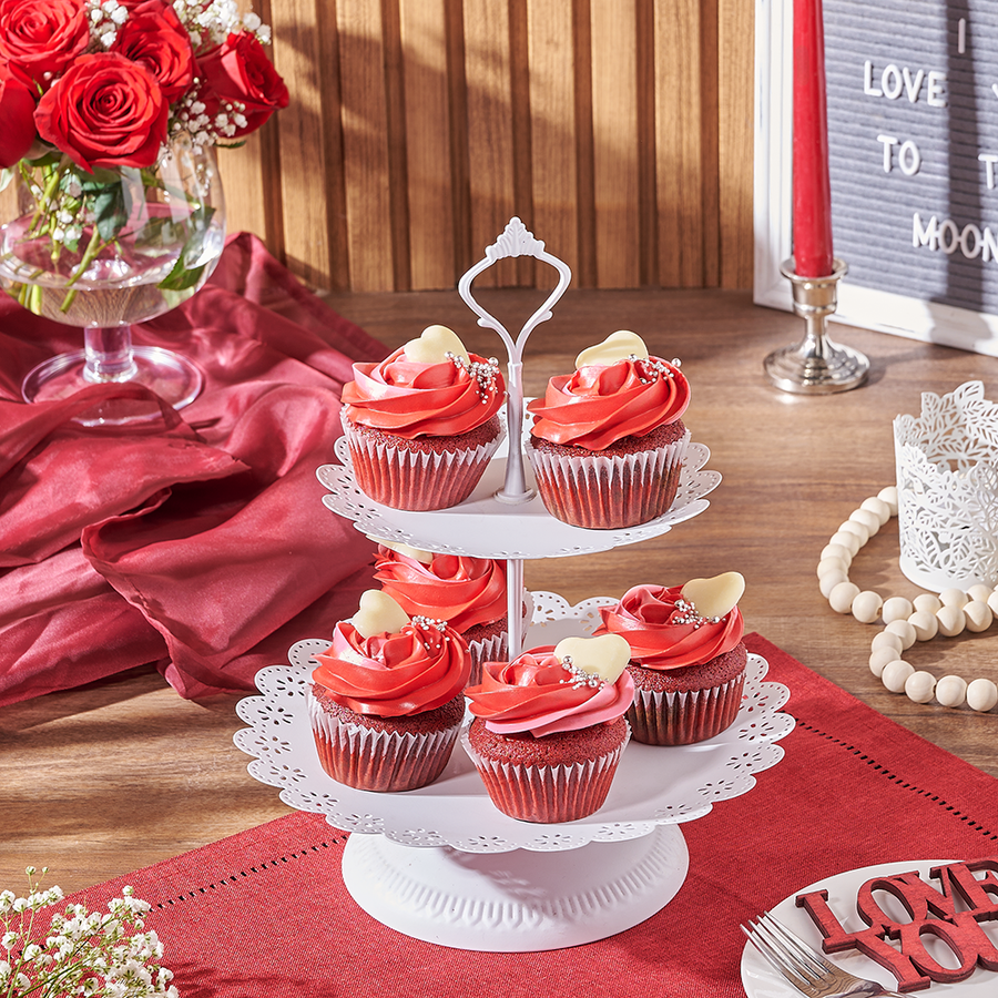 Sharable Valentine’s Day Heart Cupcakes, valentines day gift, valentines day, dessert gift, dessert, cupcake gift, cupcake, Montreal delivery