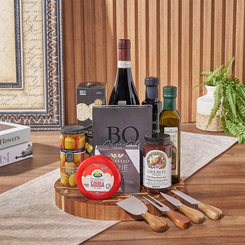 Wine & Cheeseboard Gift, wine gift, wine, chocolate gift, chocolate, cheese gift, cheese, charcuterie gift, charcuterie, Montreal delivery