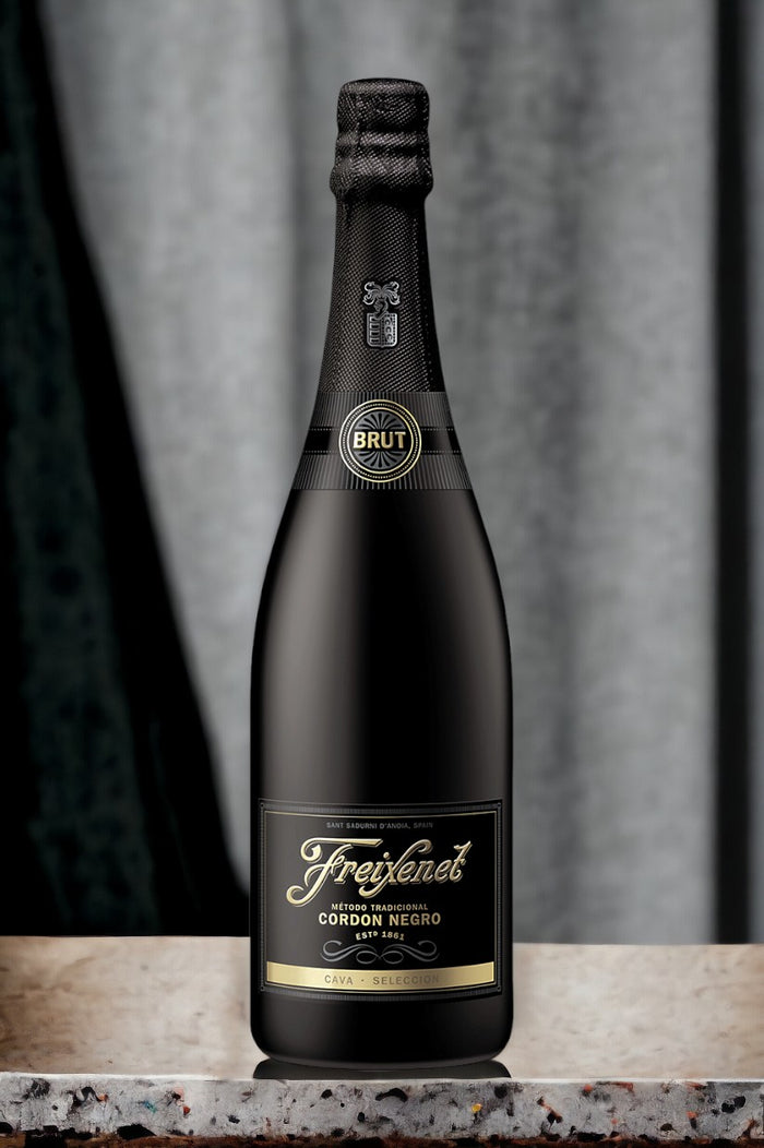 Birthday Joy Champagne Set Champagne gift baskets Montreal delivery