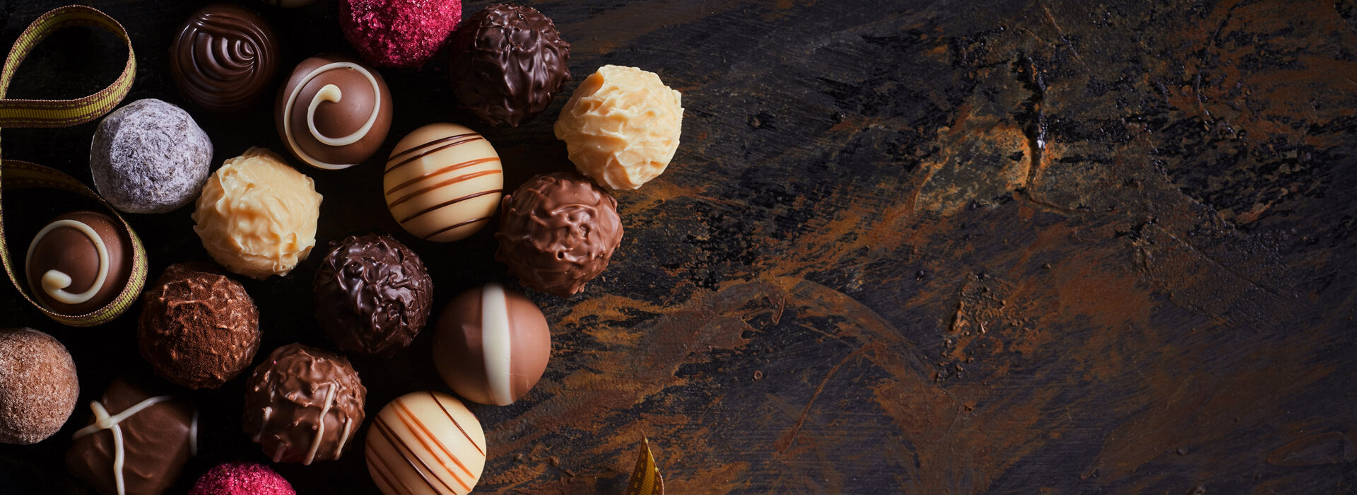 Montreal Gift Baskets Delivery Wine, Flowers, Gourmet Food Baskets