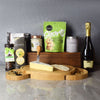 A wonderful gift for Rosh Hashanah or any other occasion, the Kosher Champagne Party Crate from Montreal Baskets - Montreal Delivery