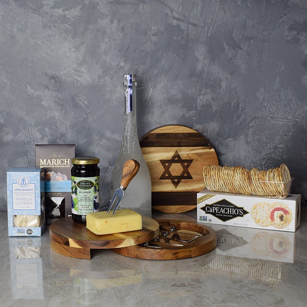 Give the gift of gourmet quality with the Kosher Liquor &amp; Snacks Platter from  Montreal Baskets - Montreal Delivery