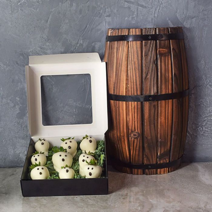 Spooktacular Chocolate Dipped Strawberries Basket from Montreal Baskets - Montreal Delivery